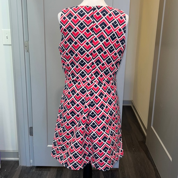 GAP Marcy Dobby Geometric Dress - Picture 2 of 5